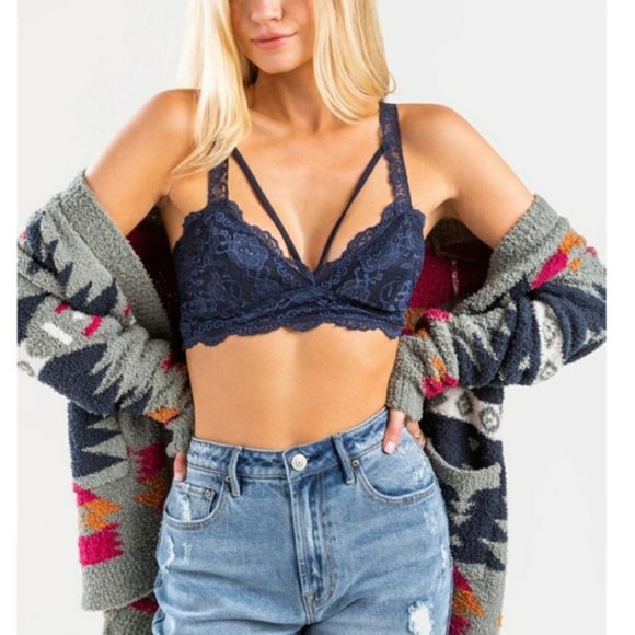 Francesca's Collections Other - Francesca's | NWT Alexia V Cut Lace Bralette